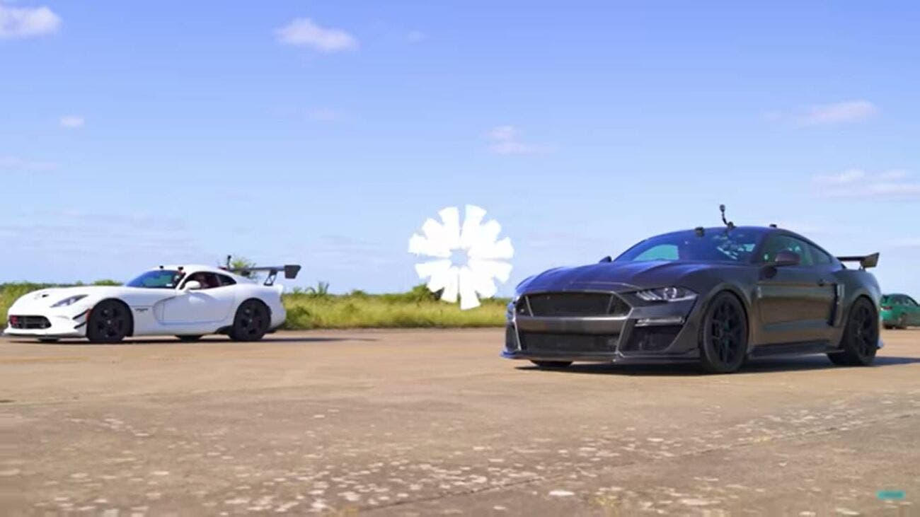 Drag Race Dodge