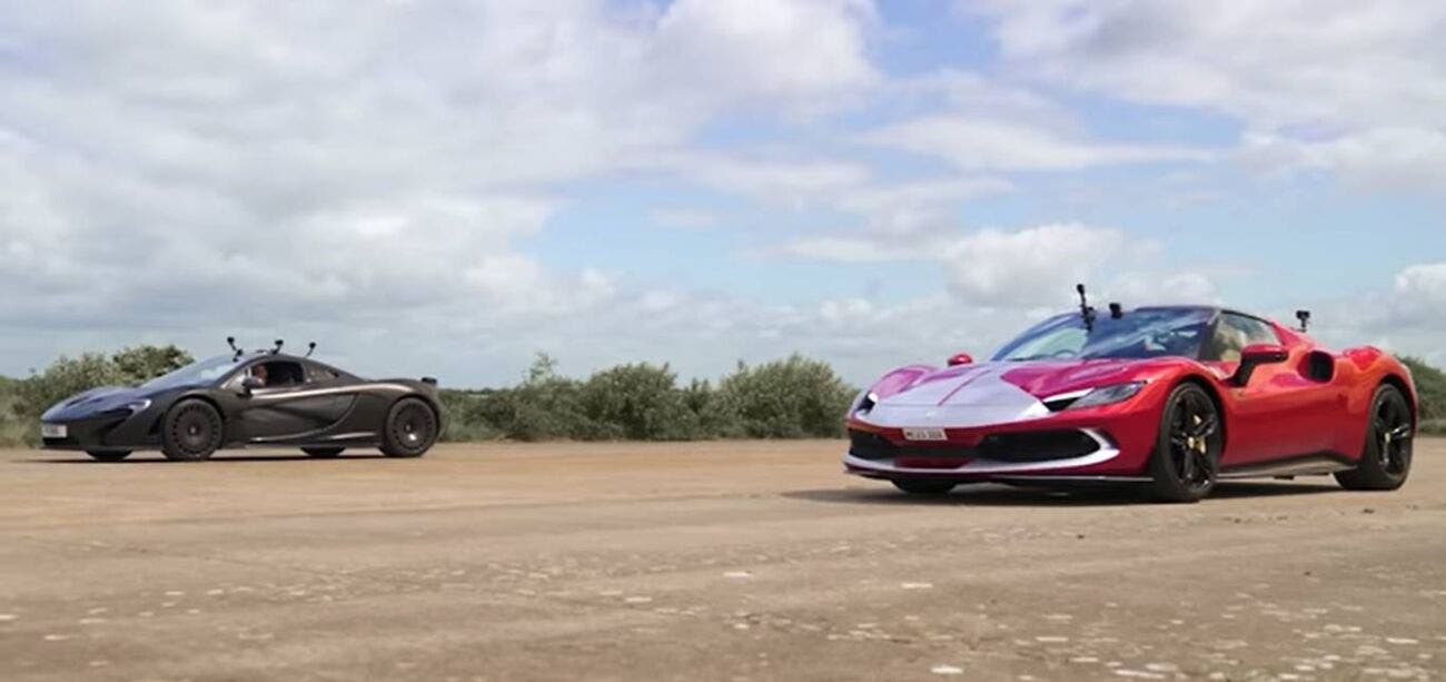 Ferrari vs McLaren drag race
