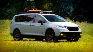 Chrysler Pacifica Grizzly Peak