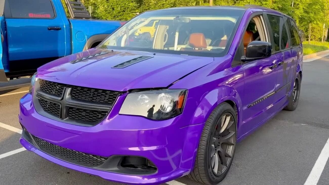 Chrysler Town & Country Rich Rebuilds