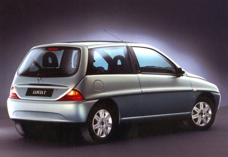 Lancia Y