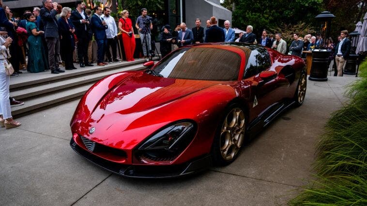 Alfa Romeo 33 Stradale