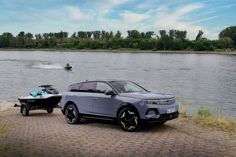 Opel Grandland Electric AWD
