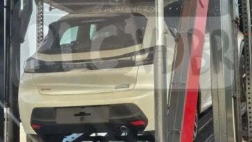 Peugeot 208 ibrida