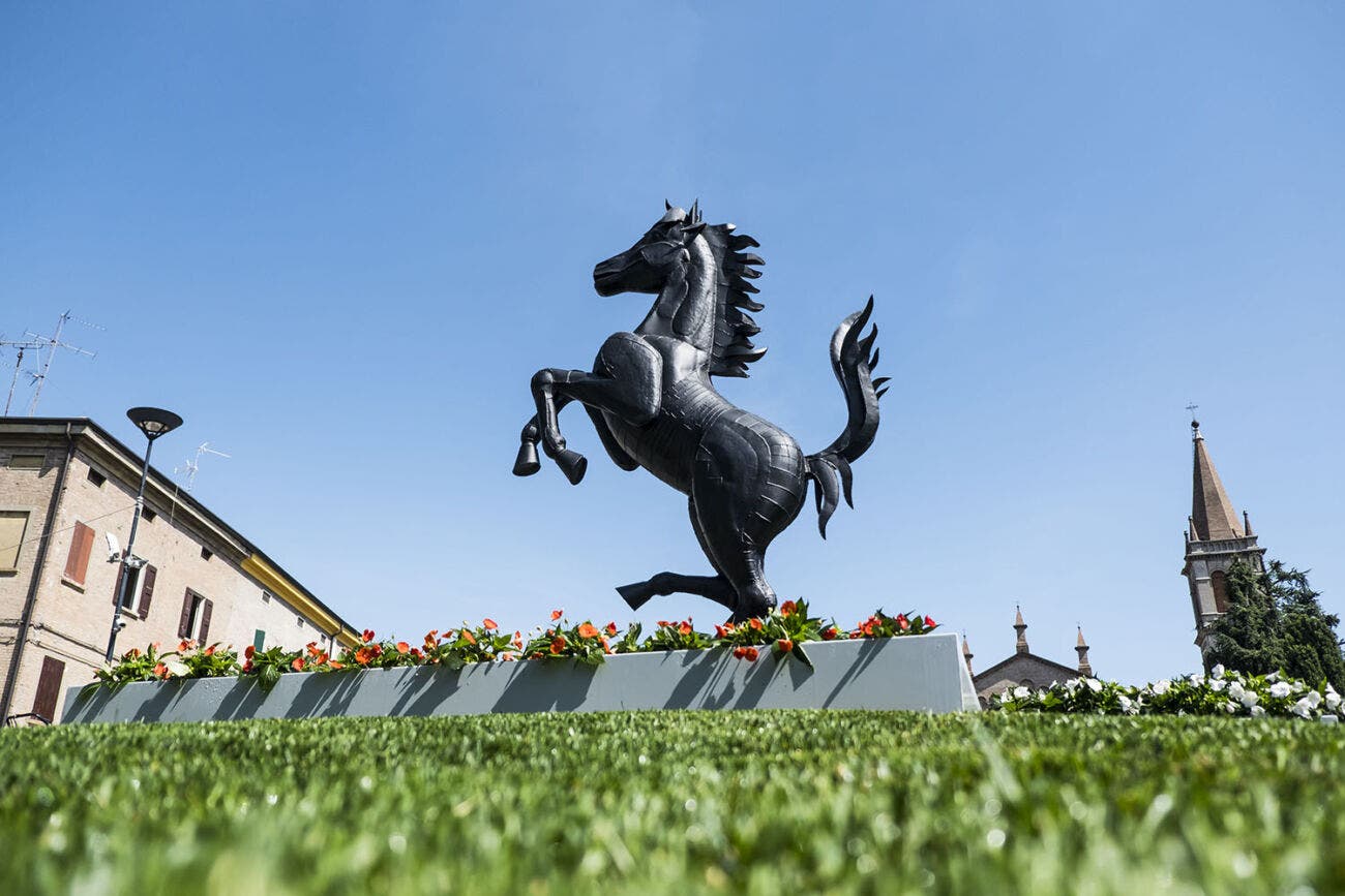 cavallino ferrari