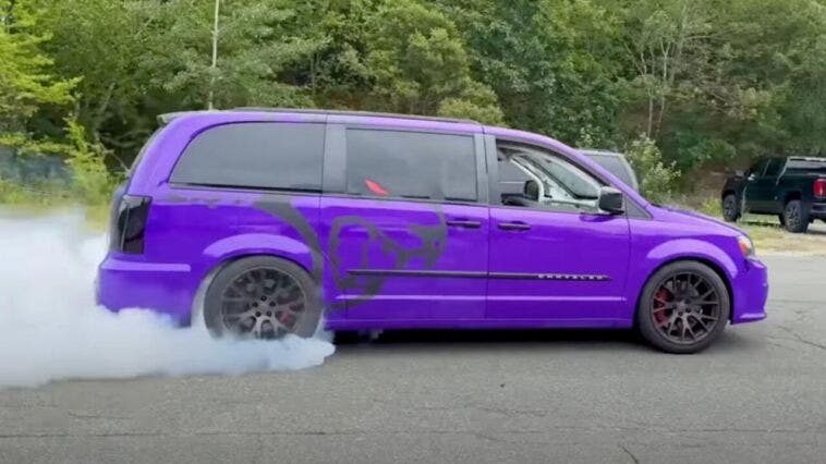 Chrysler Town & Country Rich Rebuilds
