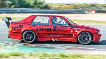 alfa romeo 75 Evoluzione 239