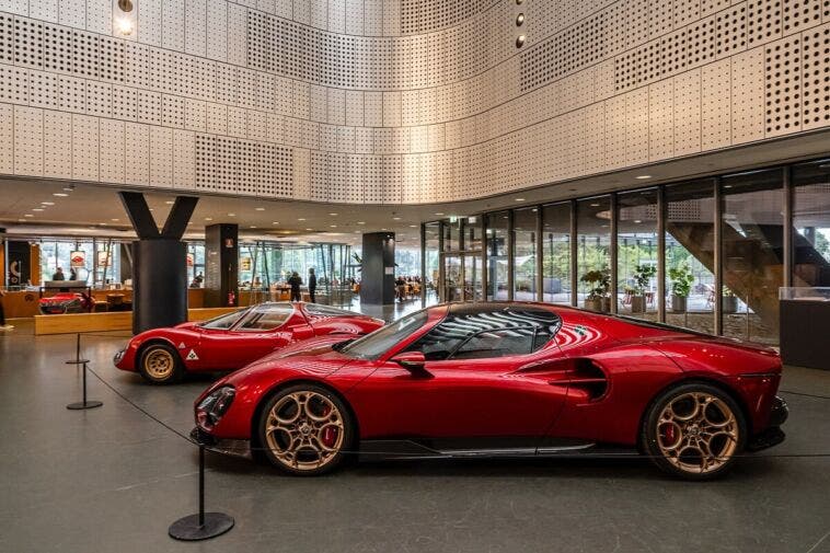 Alfa Romeo 33 Stradale