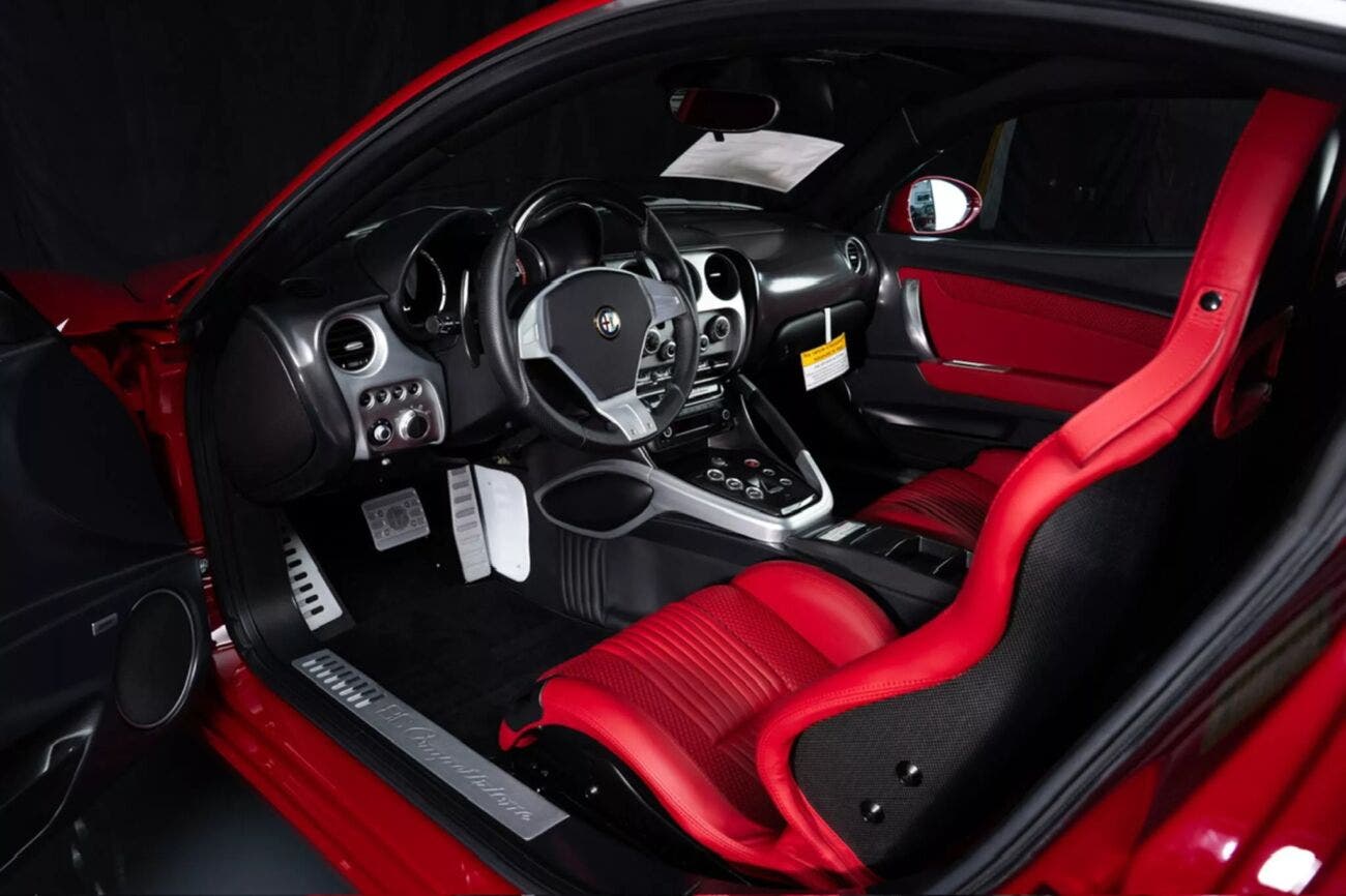 Alfa Romeo 8C