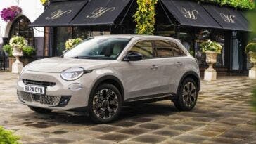 Fiat 600 Hybrid crema cappuccino