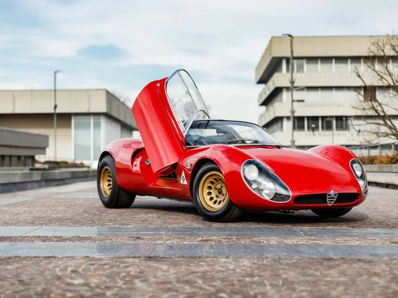 alfa romeo 33 stradale