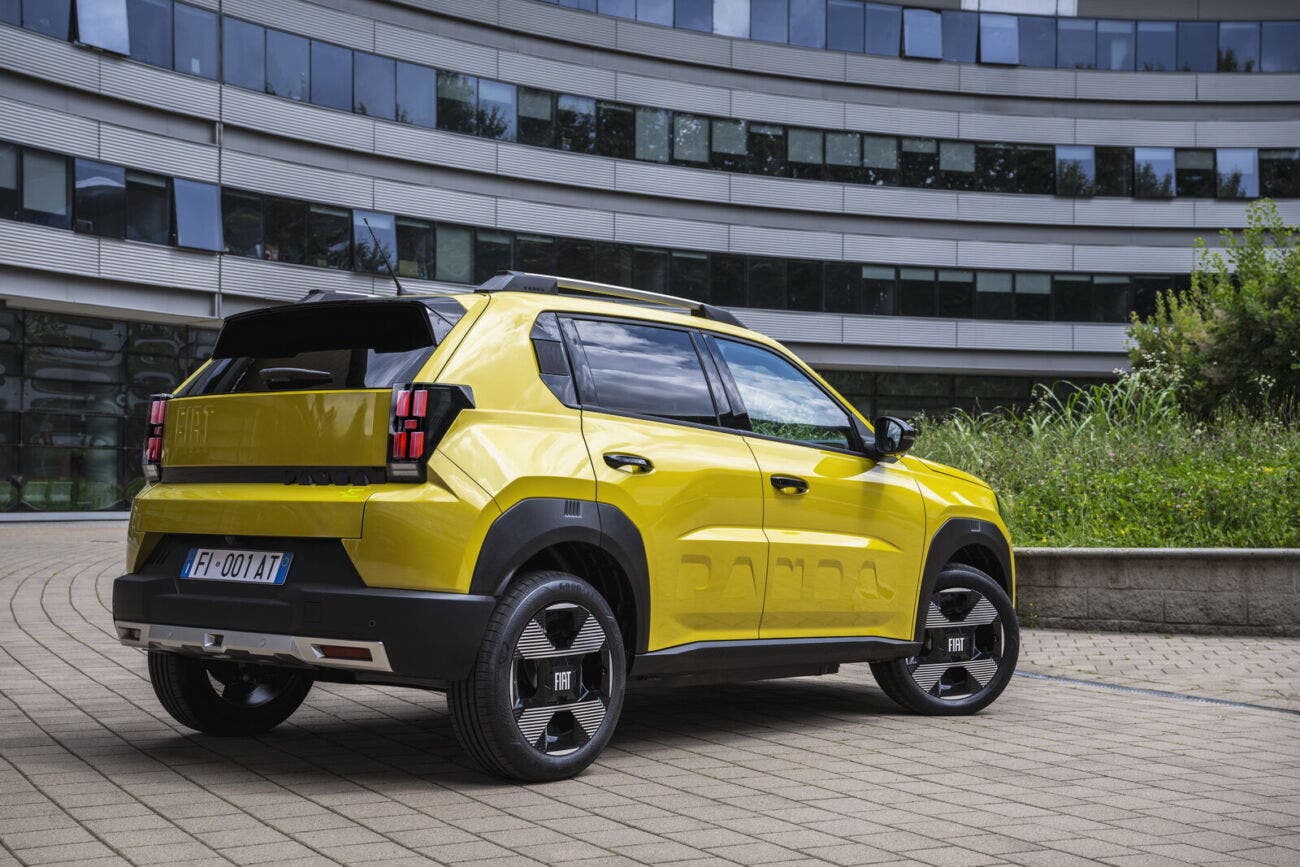 fiat grande panda elettrica