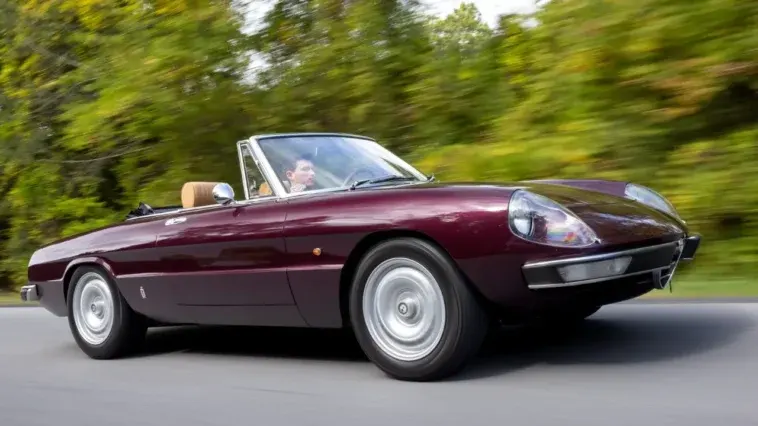 Alfa Romeo Spider Veloce 2000