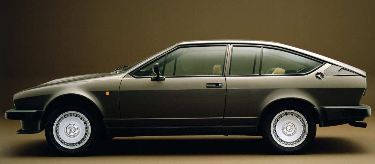 Alfa Romeo GTV6