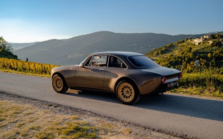 Totem Automobili GT Super "Farina"