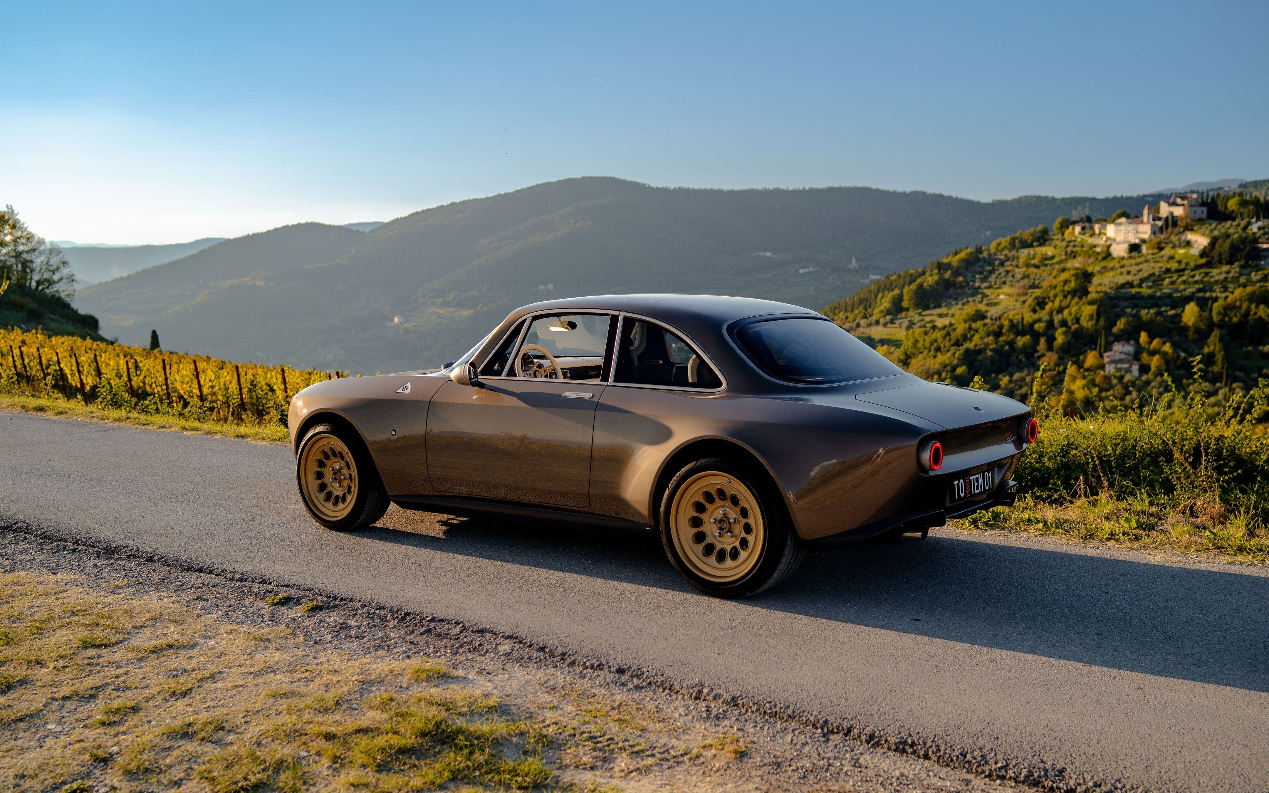 Totem Automobili GT Super "Farina"