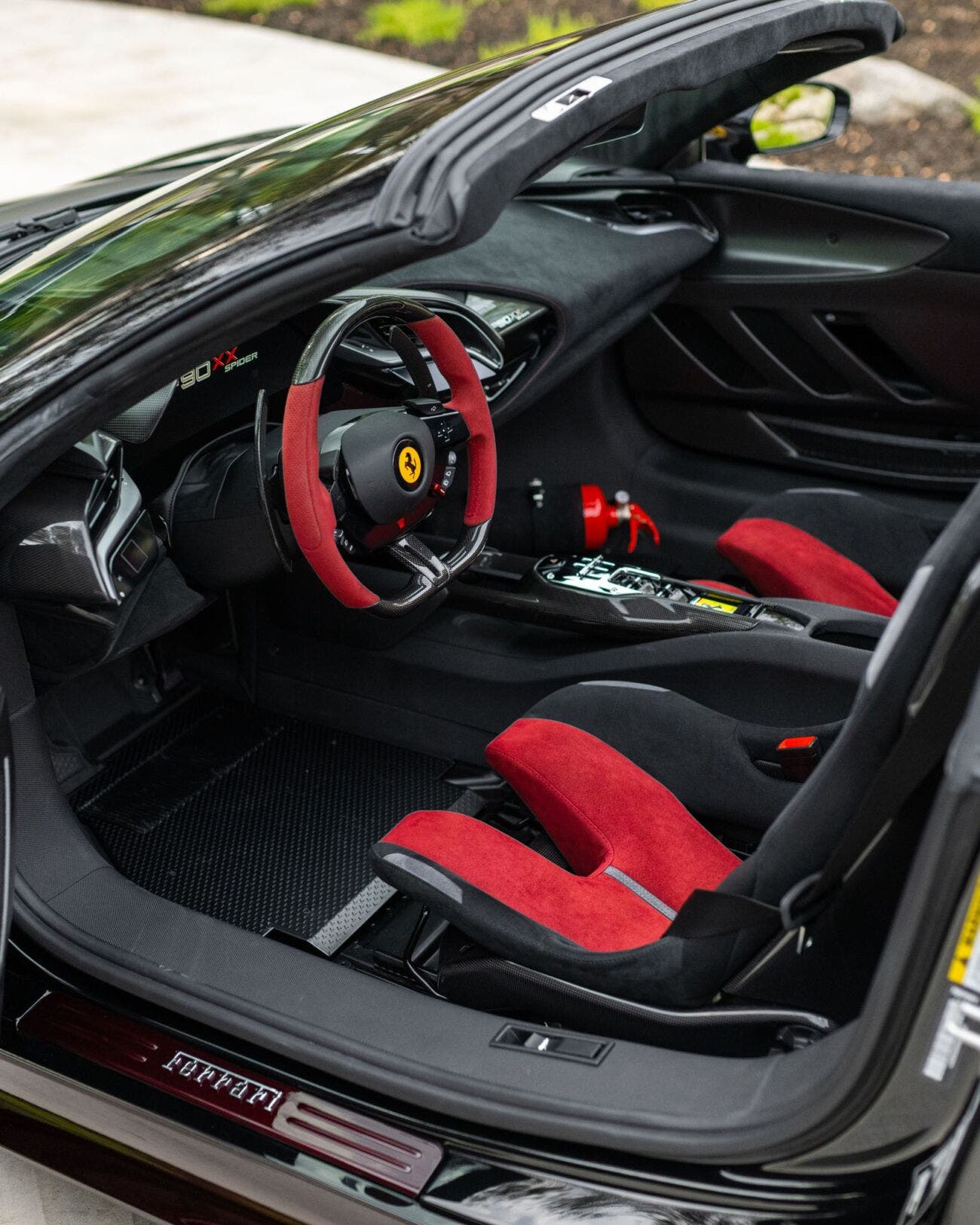 Ferrari SF90 XX Spider