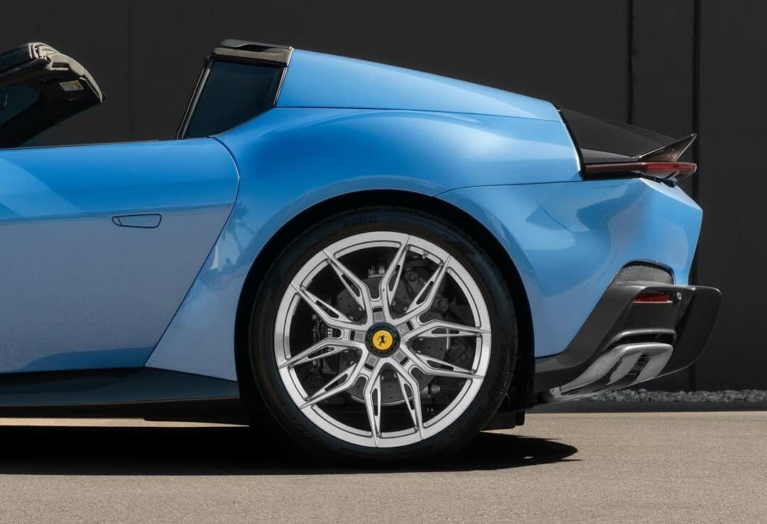 ferrari 12Cilindri Spider
