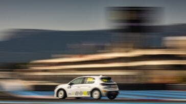 Peugeot 208 Racing TC6