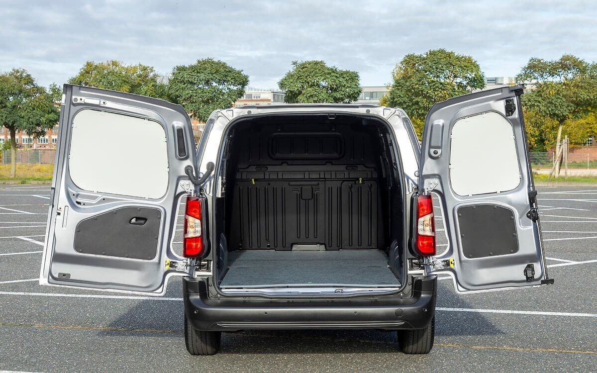 Opel Combo Electric Bott