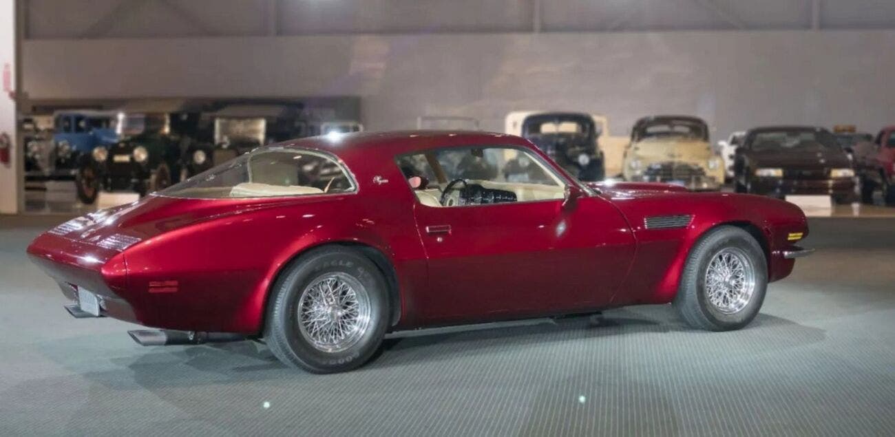 Pontiac Pegasus Ferrari engine