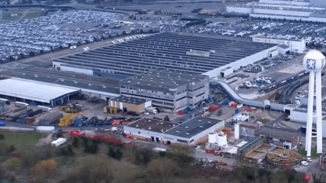 stellantis poissy