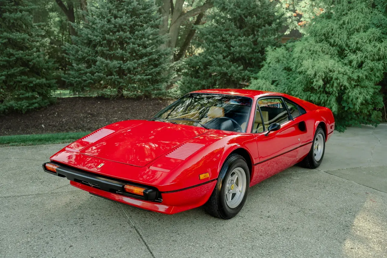 Ferrari 308 GTB Vetroresina