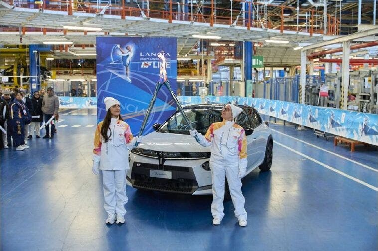 Lancia protagonista a Melfi con la Fiamma Olimpica