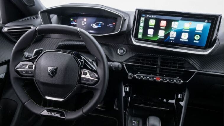 Peugeot 2008 GT T200 Hybrid