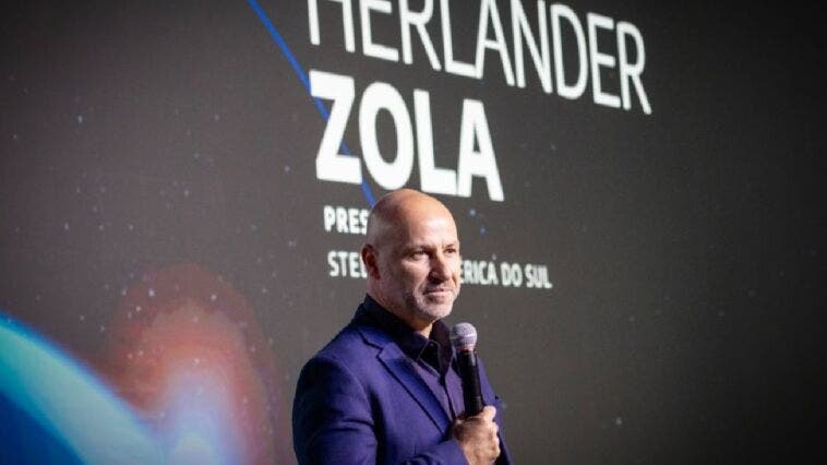Stellantis - Herlander Zola