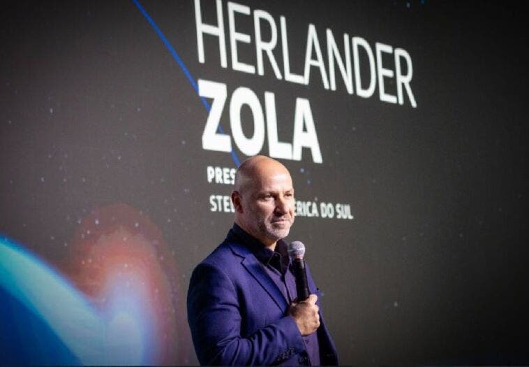 Stellantis - Herlander Zola