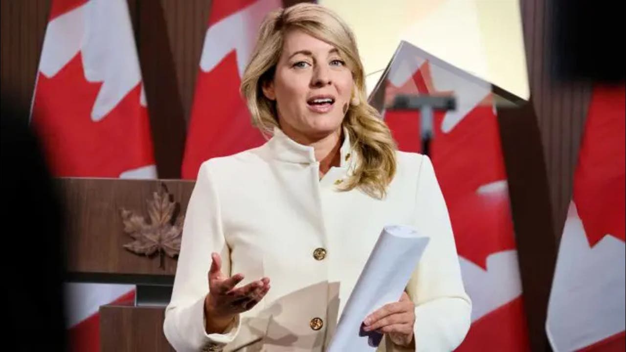 melanie joly, canada