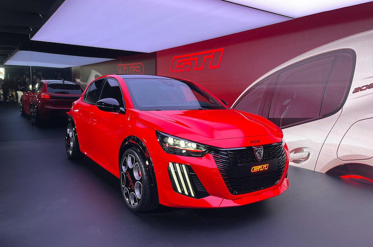 peugeot e-208 GTI