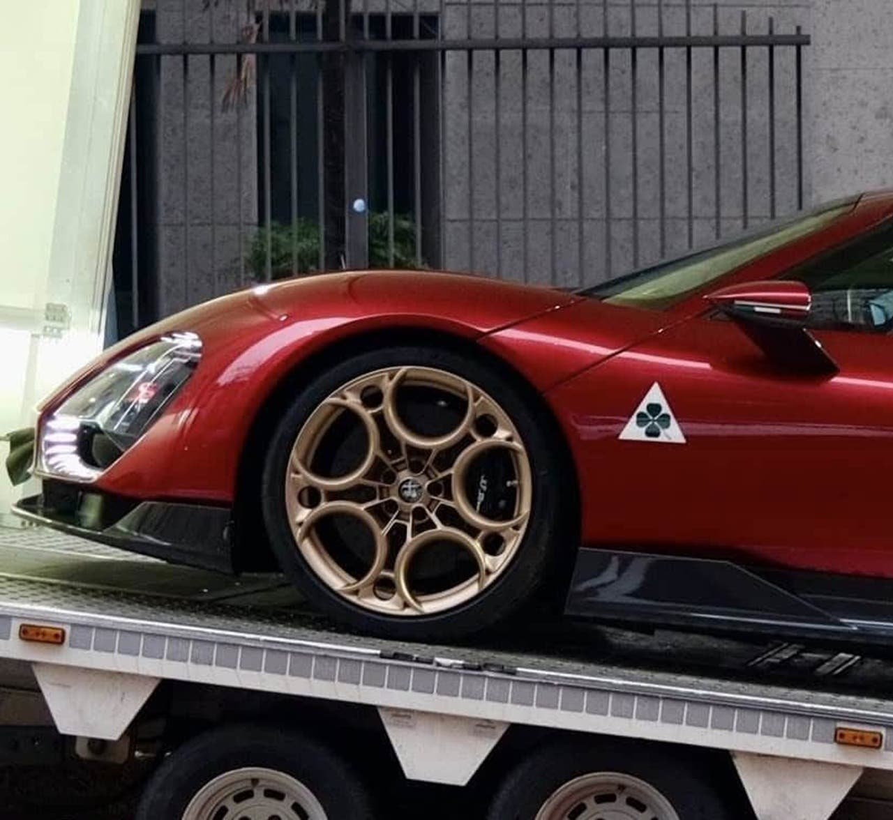 Alfa Romeo 33 Stradale