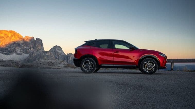 Alfa Romeo Junior MY26