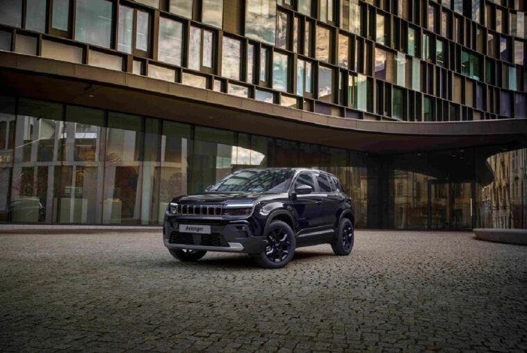 Jeep Avenger Black Edition