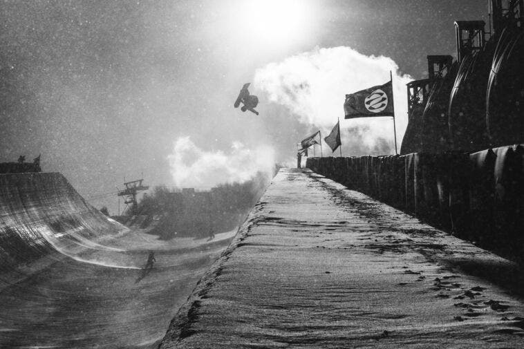 Jeep collaborerà in modo autentico con la prima lega professionistica al mondo interamente dedicata allo snowboard