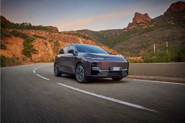 Leapmotor B10 REEV Hybrid