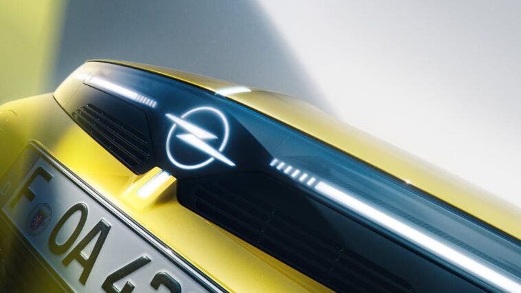 Nuova Opel Astra