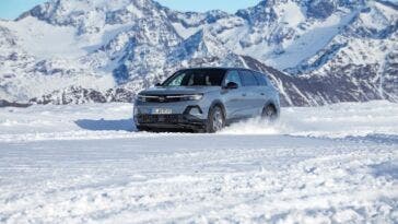 Opel Grandland Electric AWD