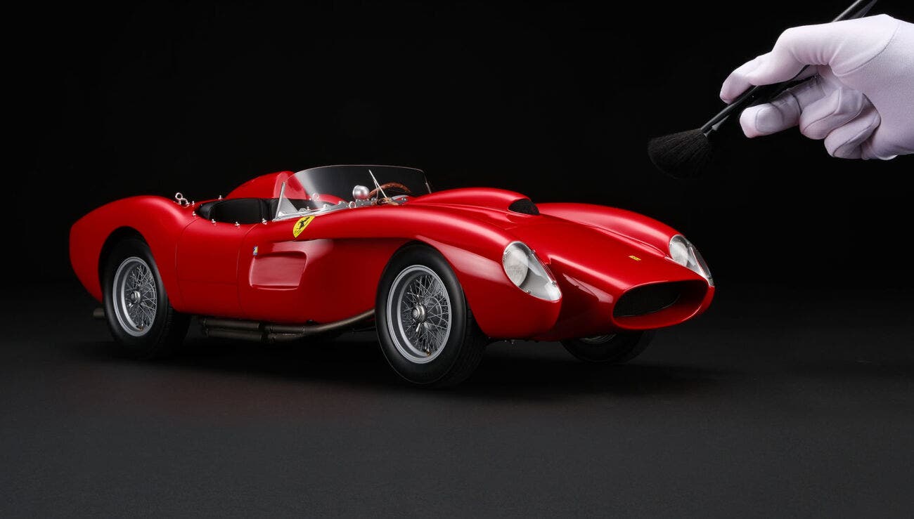Ferrari 250 TR in scala 1:8