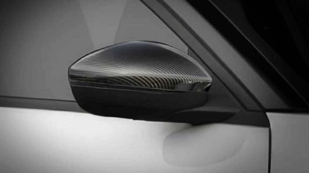 Alfa Romeo Junior Ibrida Edizione Bianco