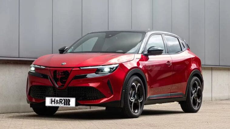 Alfa Romeo Junior con sospensioni H&R
