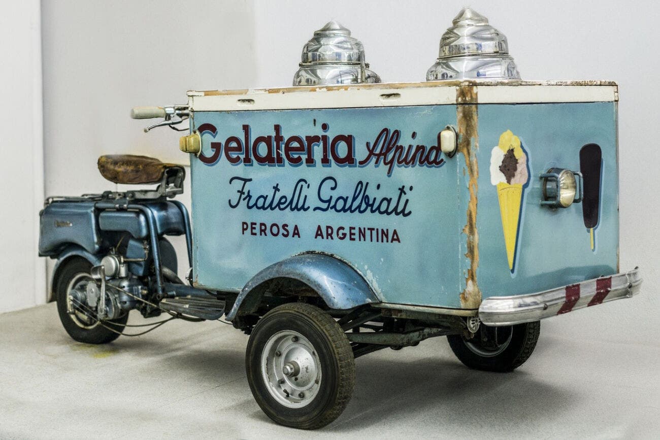 Lambretta Gelateria Alpina