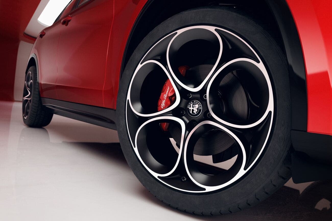 Alfa Romeo Giulia e Stelvio Pack Performance 2