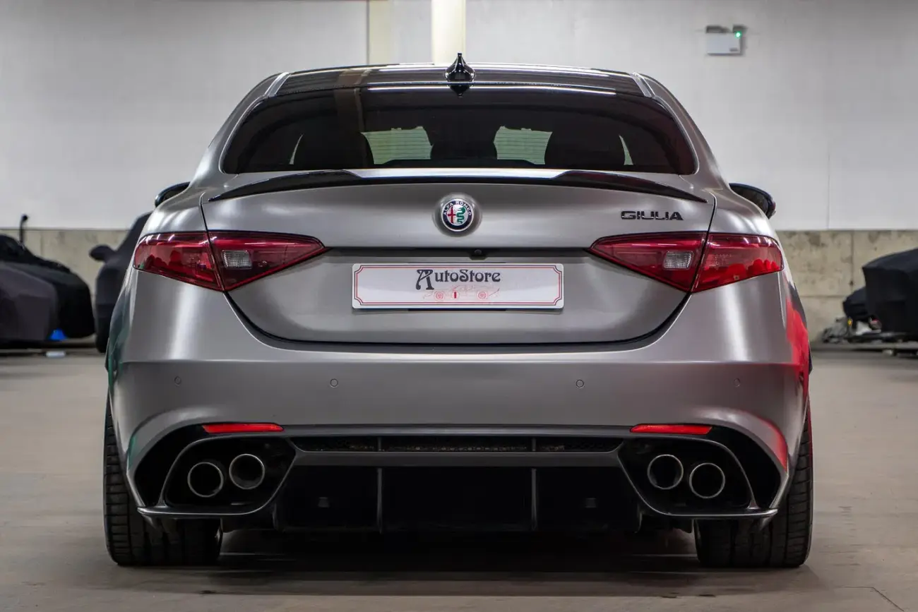 alfa-romeo-giulia-quadrifoglio-quadrifoglio-nring
