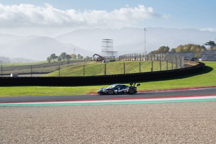 Ferrari 296 Challenge