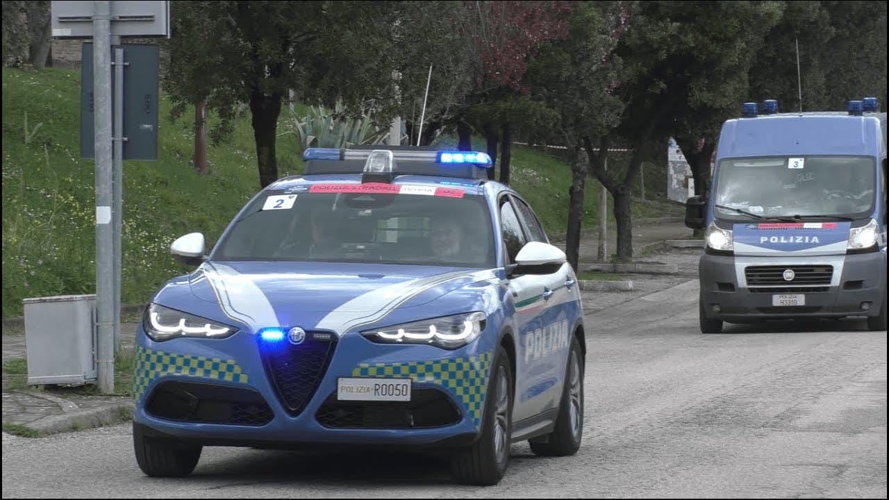 Alfa Romeo Stelvio Polizia Stradale