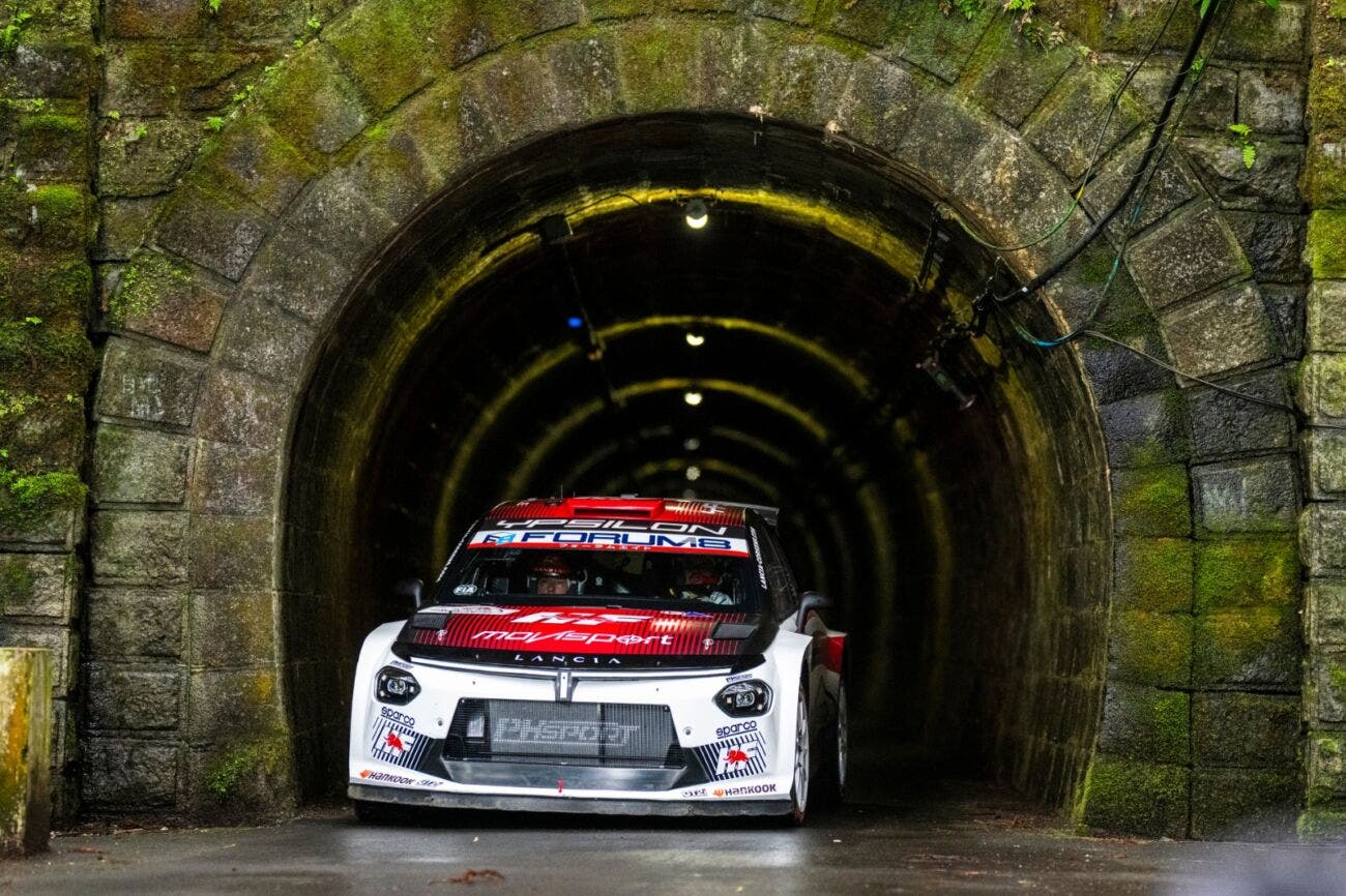 Lancia Ypsilon Rally2 HF Integrale in action on a rally stage