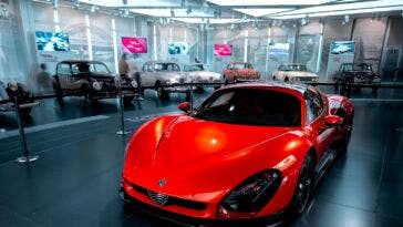 Nuova Alfa Romeo 33 Stradale